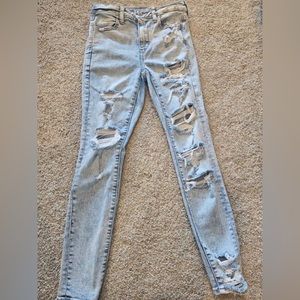 American Eagle high rise leggings, distressed light wash, size 4